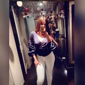 Meet your Posher, Joseline